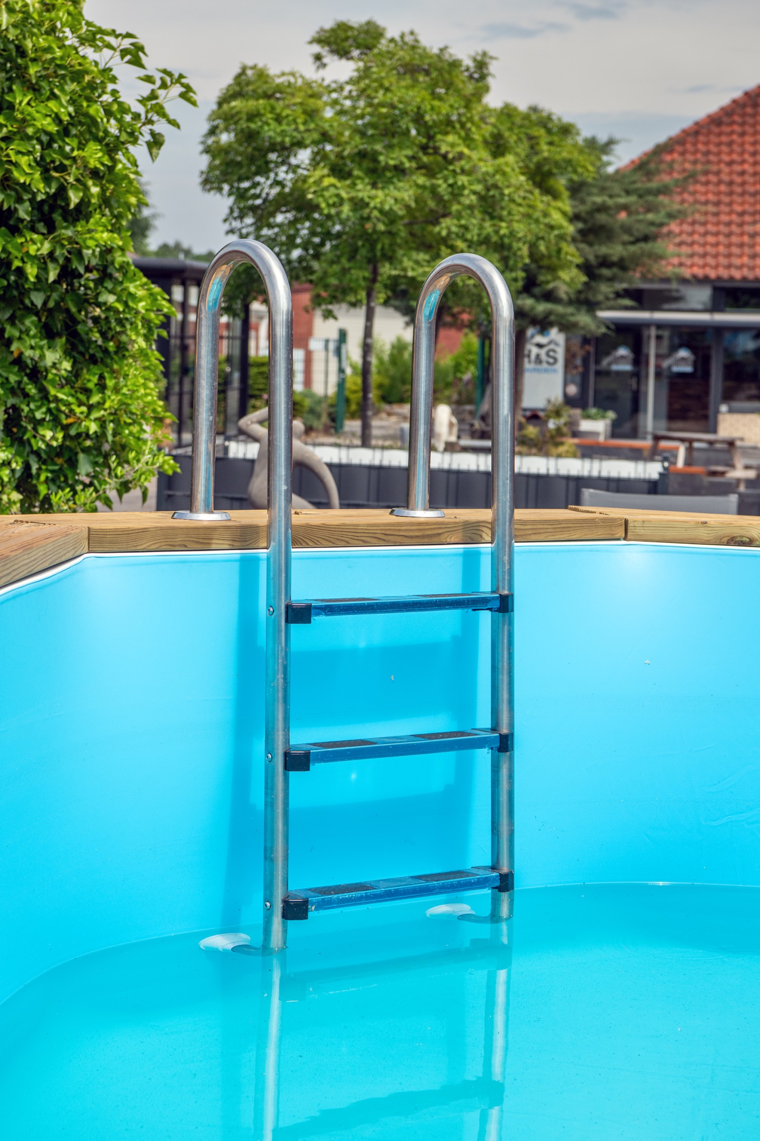 671a15cea14fb-b26a558d93b5021b85f674991dfa2eddd86293fb-p005565-f-v02-0-202307jpg