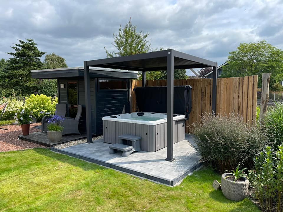 671a1e8113823-61548d2386dc191535c185d136c8516c37db92a6-p020973-r-v01-0-2410jpg