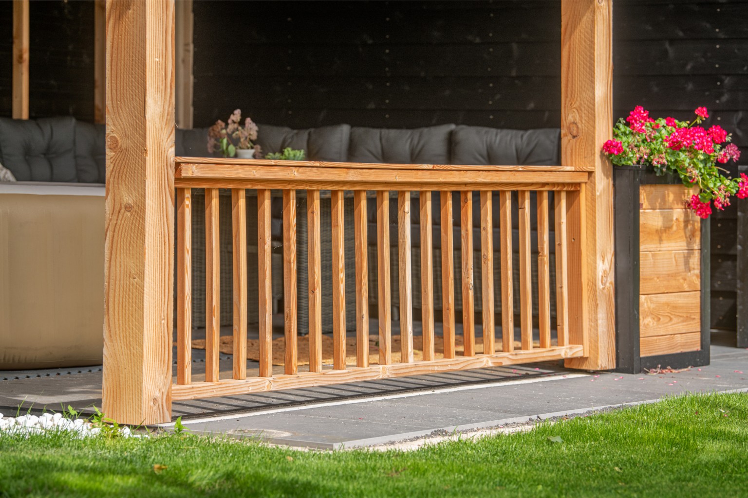 669013aaa2b8f-01ca10b290fee2624c50a328cfeef1f5b0c2e2b1-p022302-r-v73372-0-202207jpg