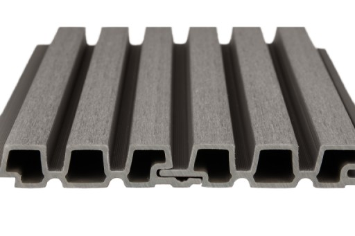 67a73ededc146-9d2224058803a8063ea9e995acaf63b840eaae91-p166978-f-v02-0-2501jpg